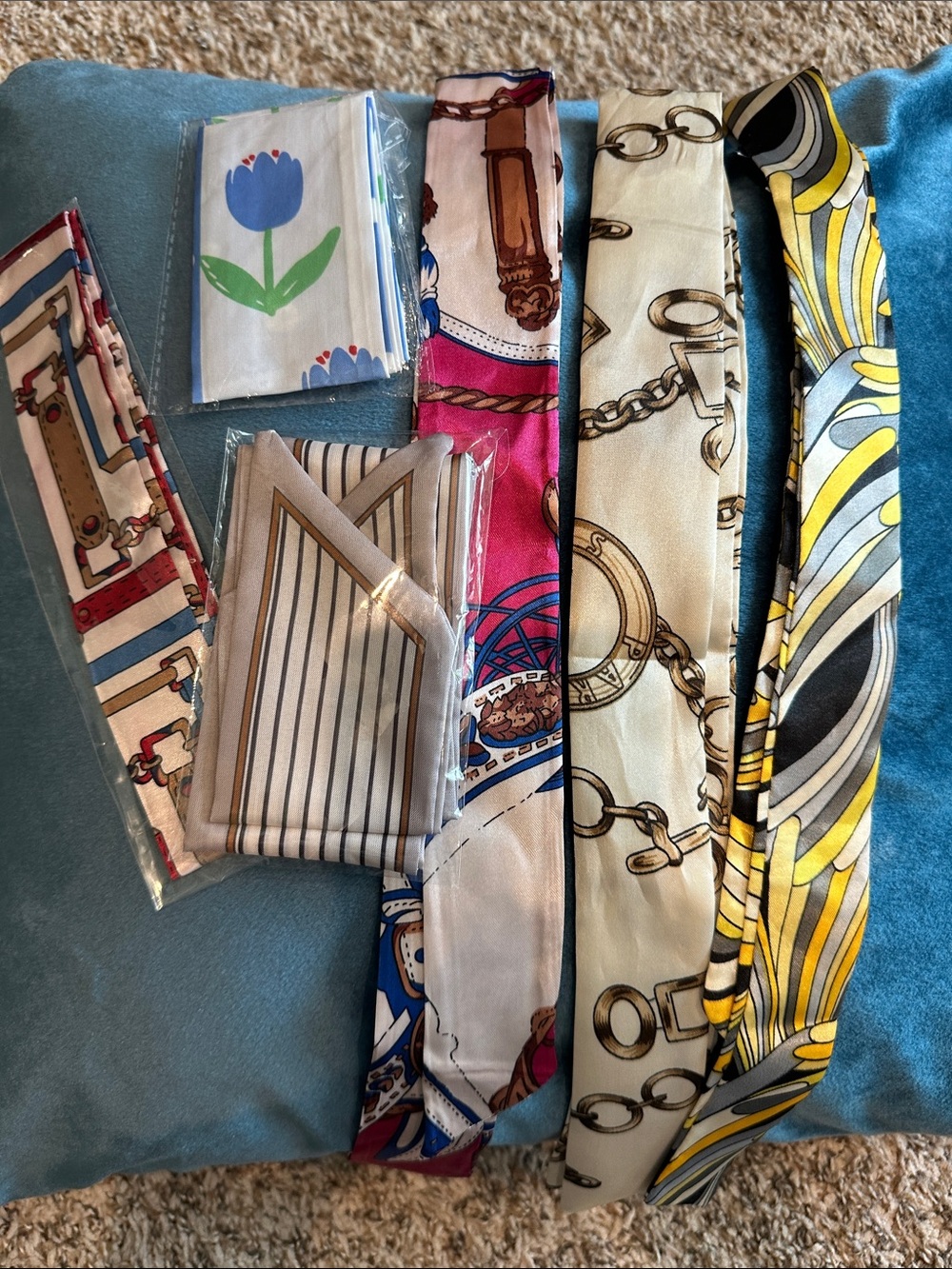 Silky Printed bag twilly / scarves